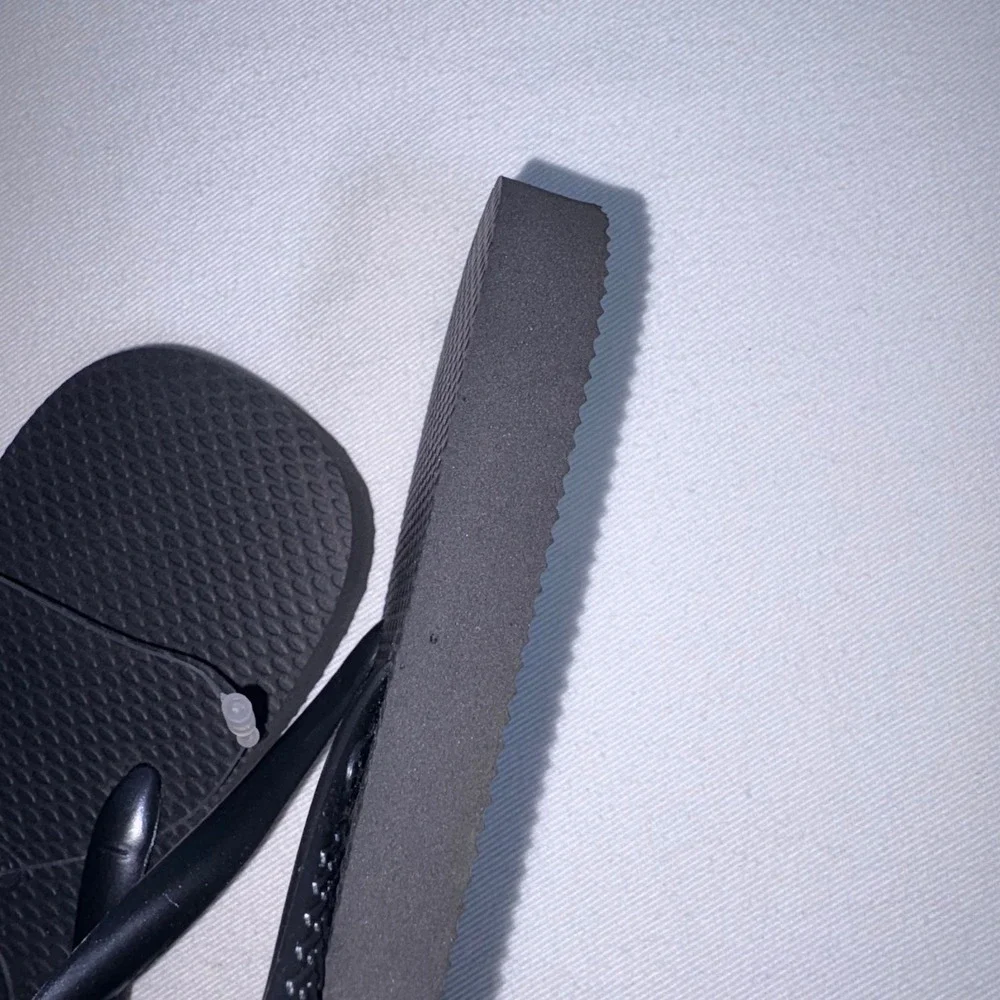 Havaianas  Flip Flops Size 6 Black NEW Brazilian Rubber Sandals 4000030 beach